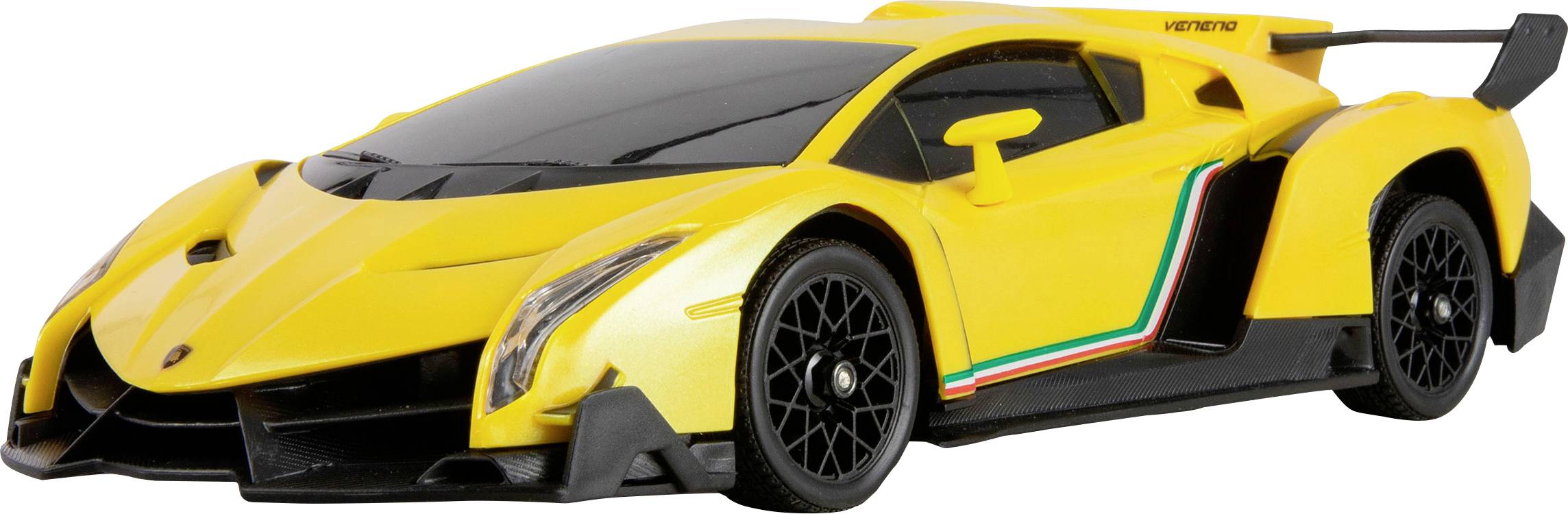 Elegantan žuti sportski automobil model s crnim naglascima i zeleno-bijelo-crvenom trakom, koji odlikuje aerodinamičan dizajn i istaknuti stražnji spojler.
