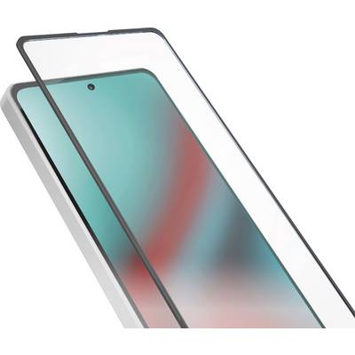 Pametni telefon s zaštitnom folijom koju se primjenjuje, prikazujući elegantan dizajn telefona i živahan zaslon s gradijentnom pozadinom.