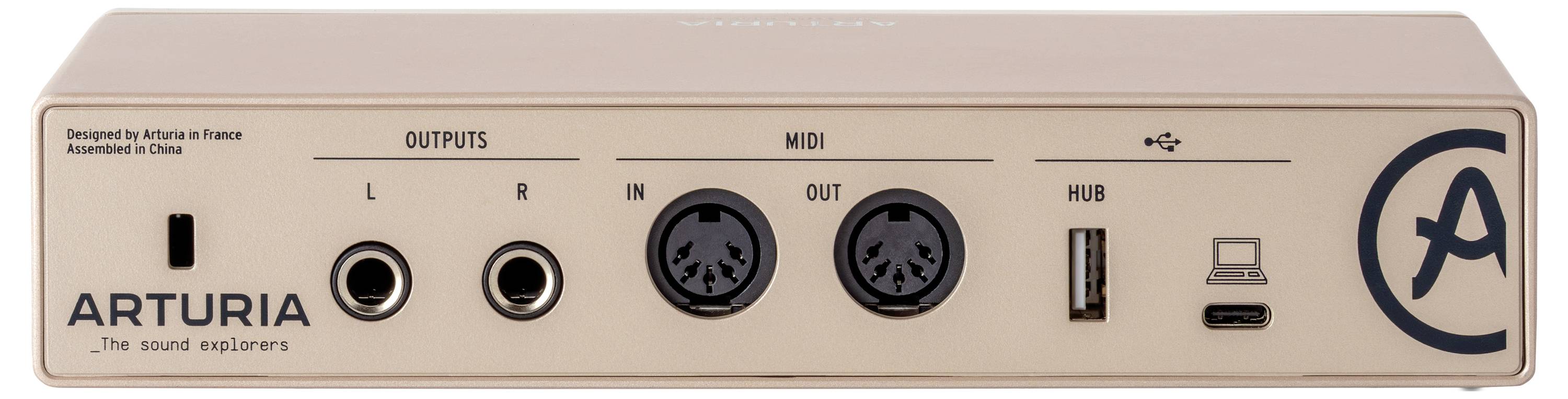 'Sučelje za zvuk Arturia, bež boje, prikazuje izlaze za L i R, MIDI ulazne/izlazne portove, USB hub i priključke za napajanje.'