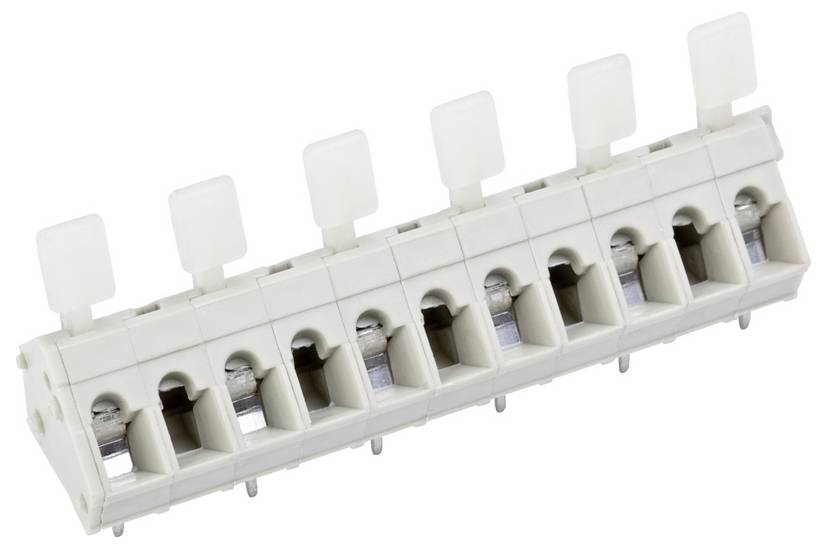 Bijeli terminalski blok sa sedam utora, svaki sa bijelom jezičkom, korišten za električne spojeve.