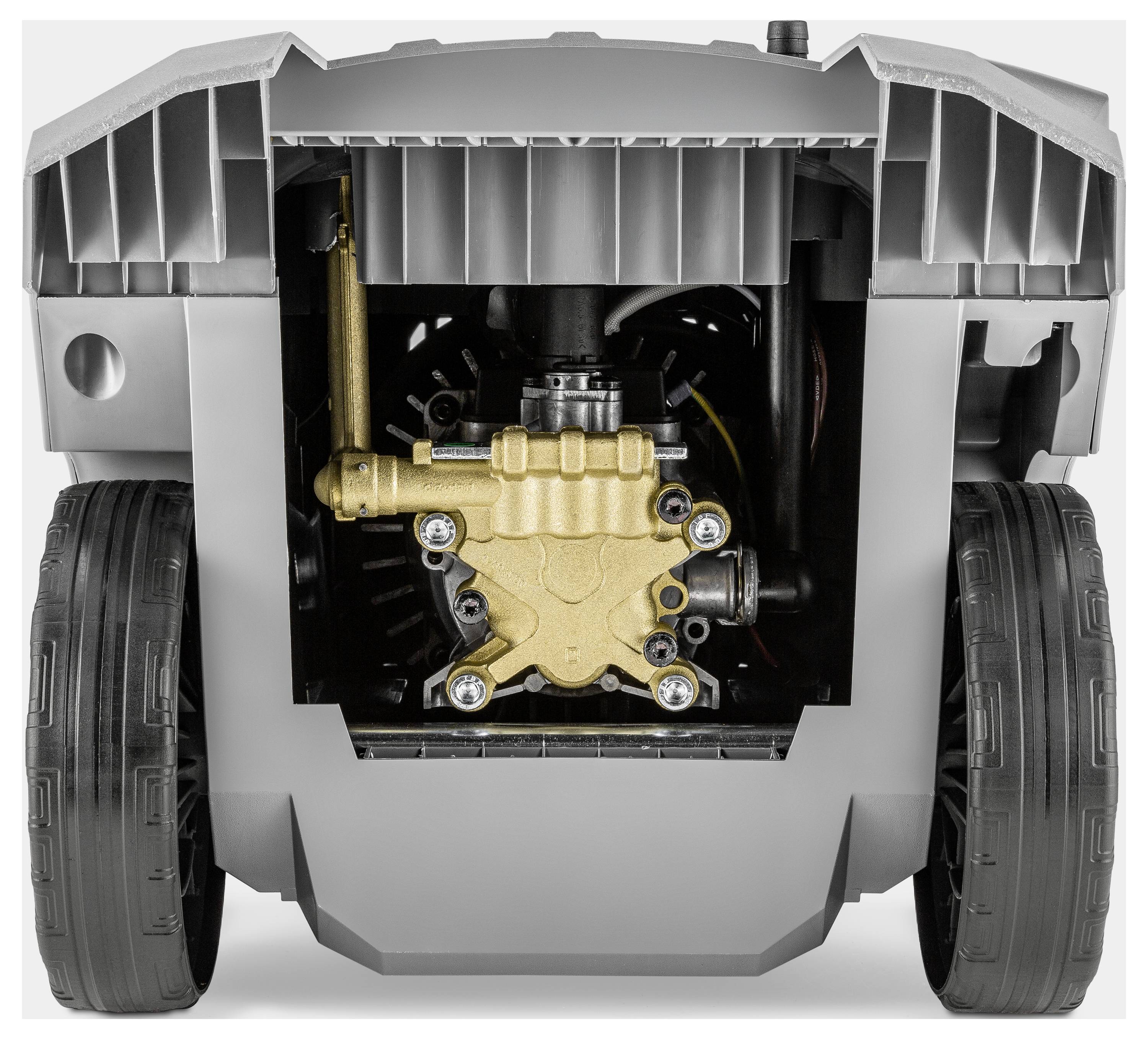 Slika prikazuje pogled odozdo stroja sa vidljivim zupčanicima i mehaničkim dijelovima između dva velika kotača, što sugeriše na interni mehanizam.