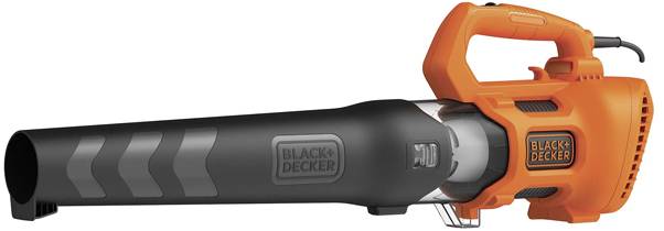Ručni puhač lišća narančaste i crne boje sa logotipom 'Black+Decker', sa oblikovanim dizajnom i ergonomskom ručkom.