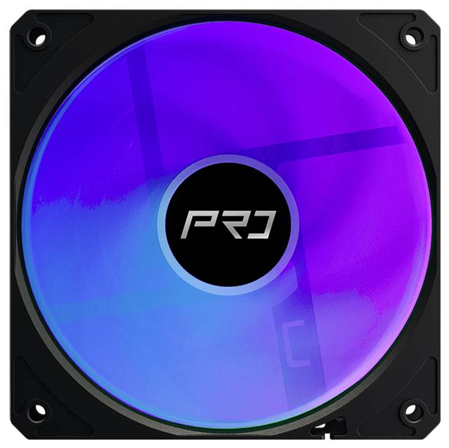 Kvadratni PC ventilator za hlađenje s RGB osvjetljenim lopaticama i logotipom 'PRJ' u sredini, prikazan u frontalnom pogledu u crnom okviru.
