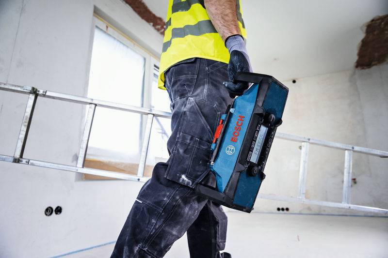Bosch Professional GPB18V-3C radio za gradilište FM Bluetooth®, UKW funkcija Powerbank, zaštićeno protiv prskanja, multi-2