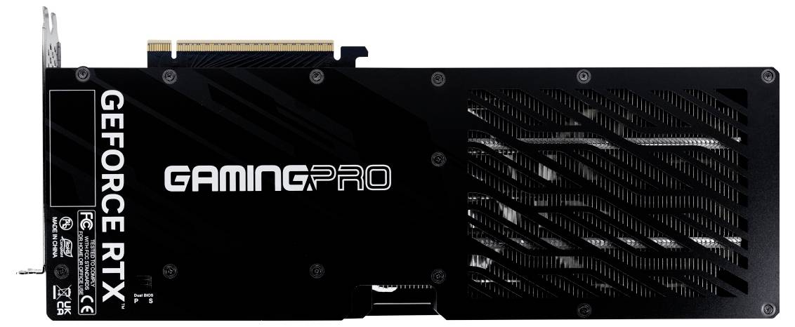 Crna GeForce RTX GamingPro grafička kartica prikazana u profilu, s trostrukim hladnjačkim ventilatorima i vidljivom stražnjom I/O zagradnom.