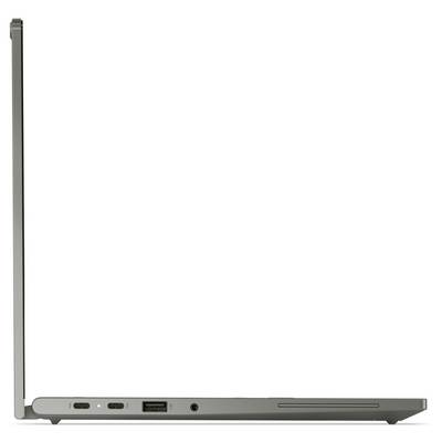 Pogled sa strane na tanki sivi laptop otvoren do kraja, prikazujući visok ekran na lijevoj strani i priključke duž donjeg ruba.