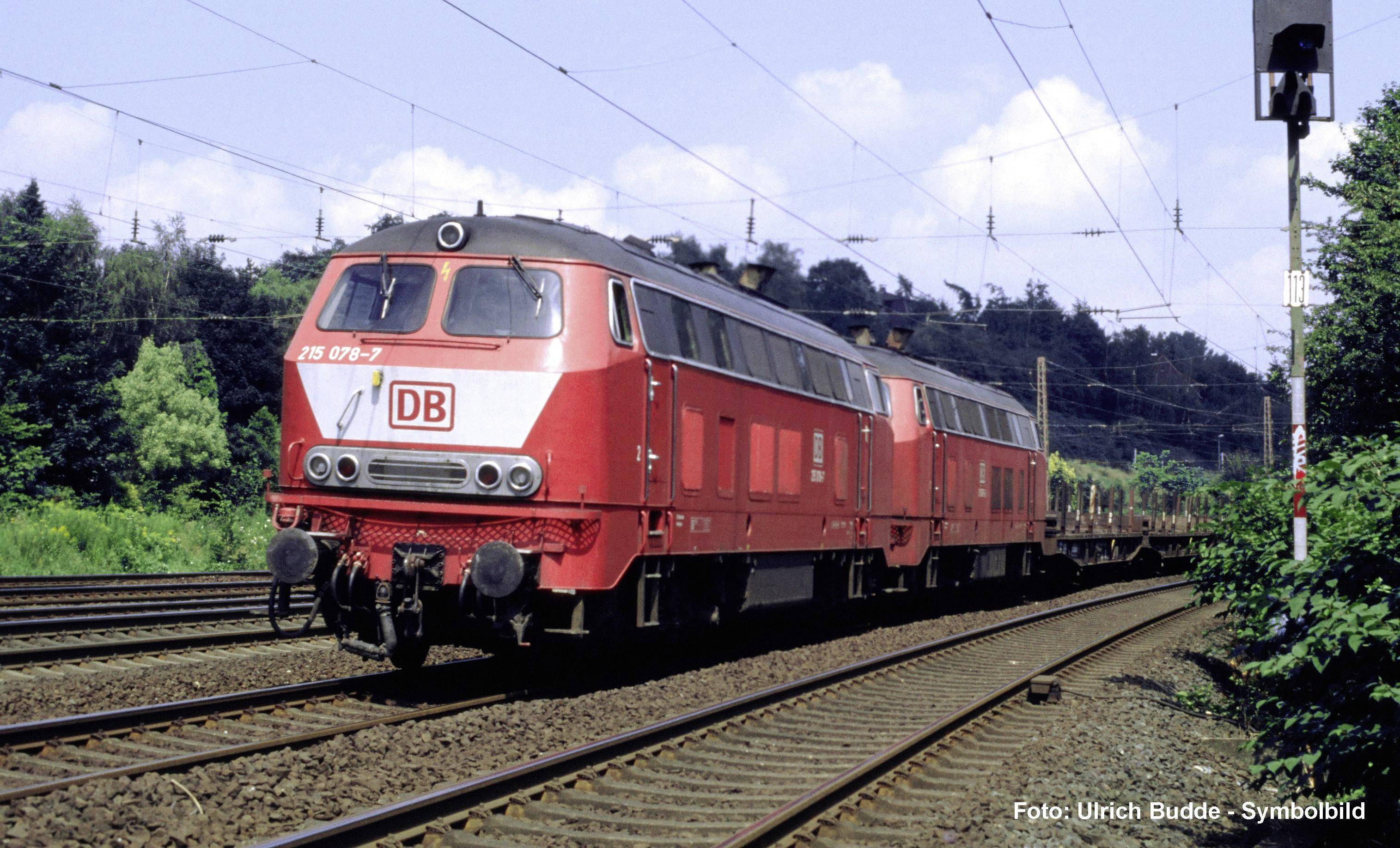 PIKO 22064 H0 DIESELLOCOMOTIEF BR 215 DB AG V.