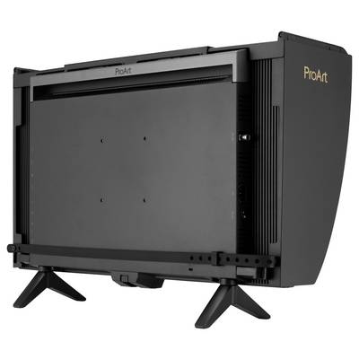 Pogled sa leđa crnog ASUS ProArt monitora na dva noga stalka, prikazujući stražnji panel i priključke.
