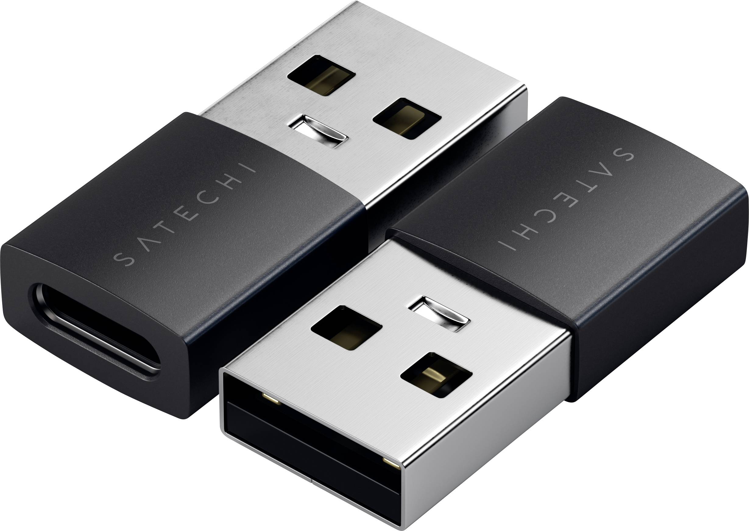 Dva crna SATECHI USB-A flash memorijska uređaja prikazana ukršteno na bijeloj pozadini.