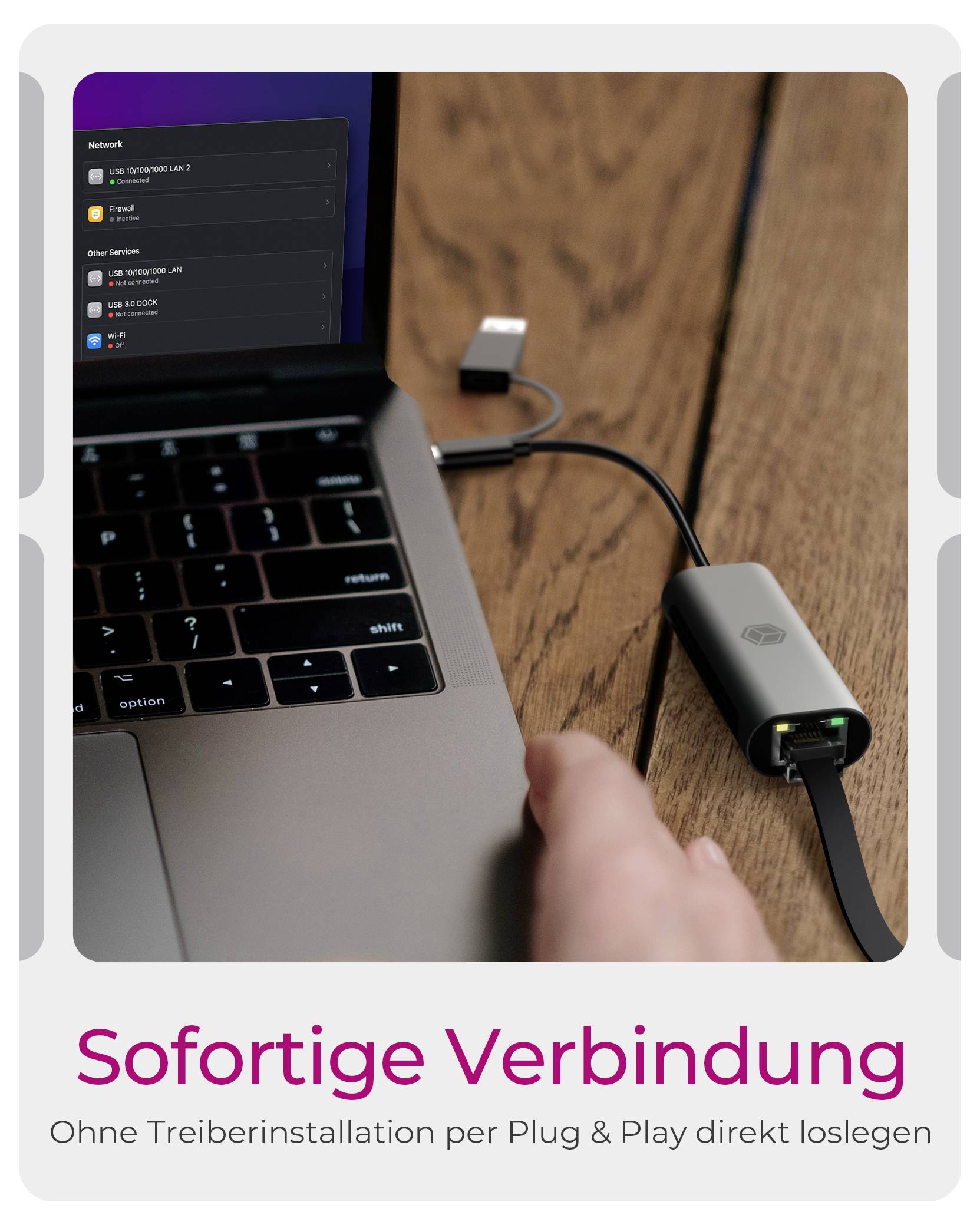 Prijenosno računalo spojeno na USB adapter na drvenom stolu, s njemačkim tekstom koji glasi "Trenutna veza" i "Bez instalacije upravljačkog programa odmah počnite s Plug & Play".