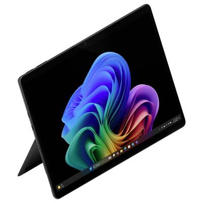Crni 2-u-1 tablet laptop na postolju sa sklopivom nogom, prikazuje šarenu apstraktnu Windows-sličnu pozadinu na nagnutom zaslonu.