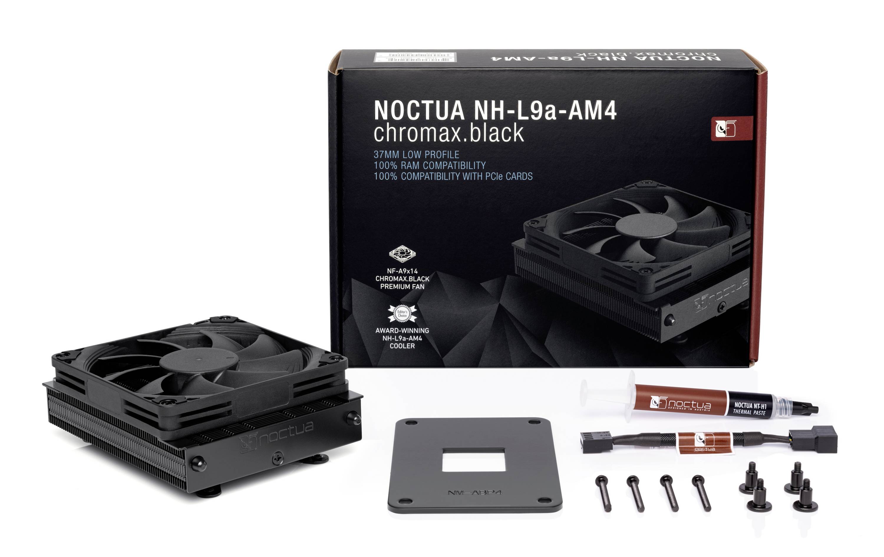 Noctua NH-L9a-AM4 Chromax.black niskoprofilni CPU hladnjak s ventilatorom, montažnim dijelovima, termičkom pastom, stražnjom pločom i pakovanjem.