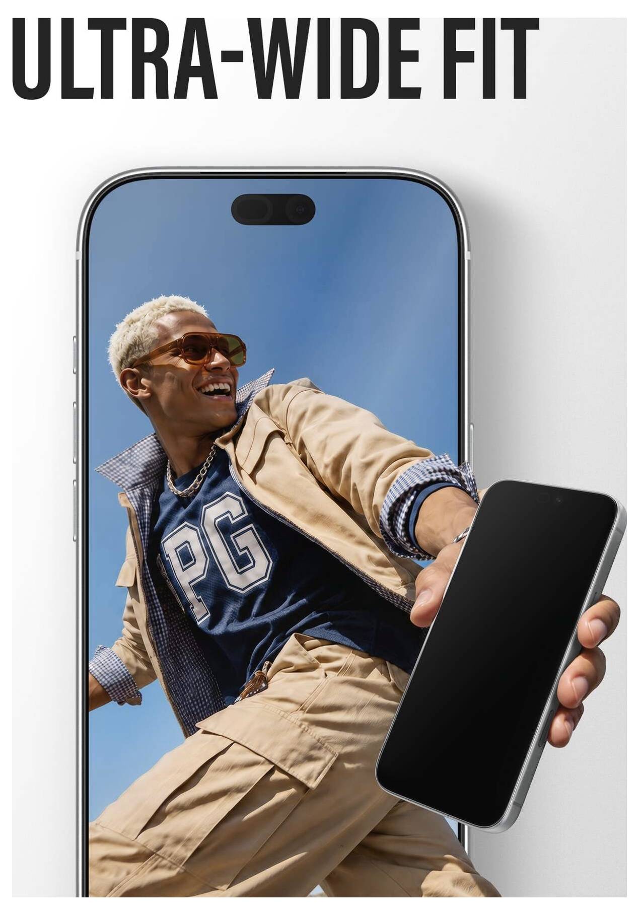 ULTRA-ŠIROKI FIT<br><br>Na smartphoneu je prikazana velika fotografija na cijelom ekranu osmijehnutog muškarca koji pozira pred plavim nebom, što naglašava široki omjer stranica zaslona.