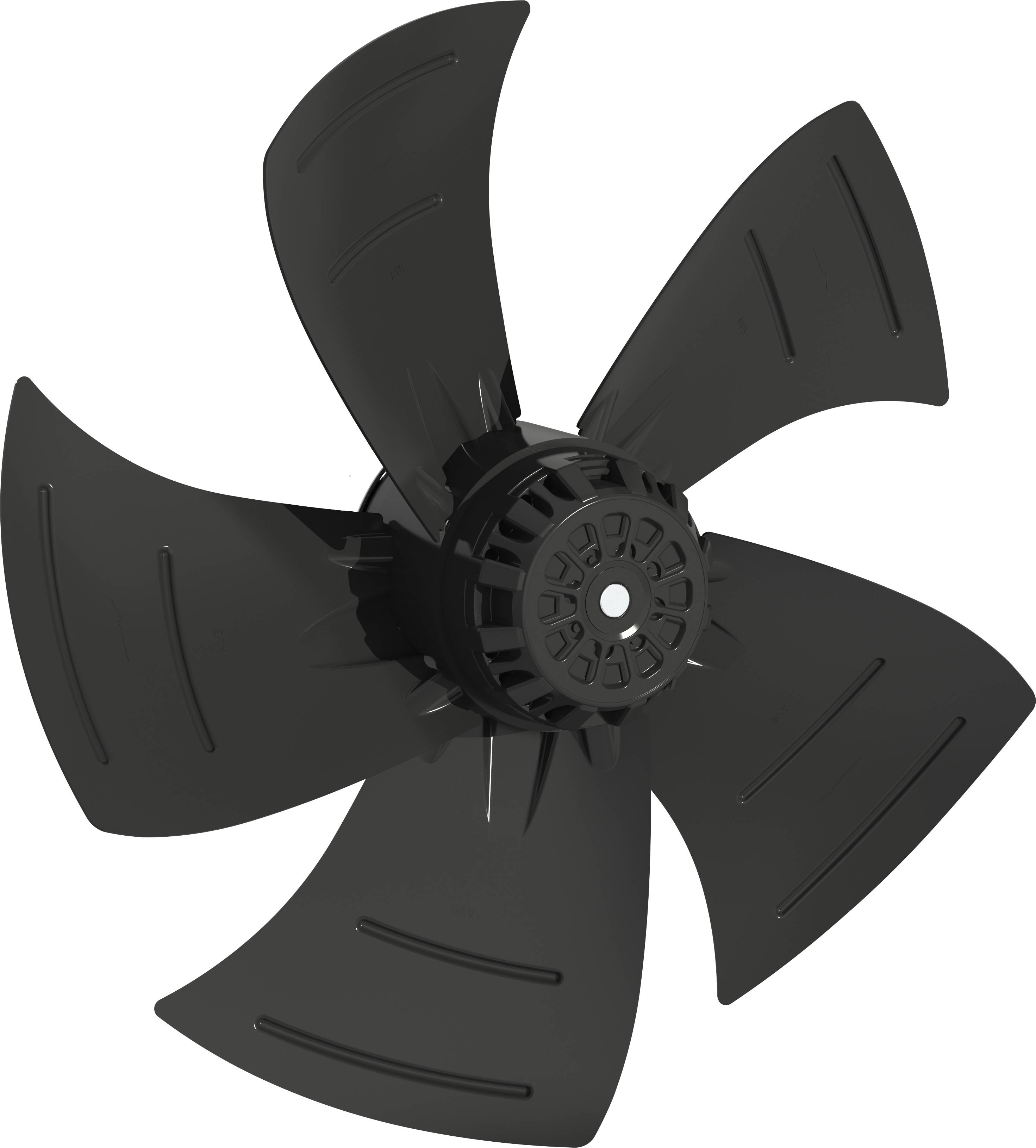Crni ventilator s pet lopatica ili propeler gledano s prednje strane na bijeloj pozadini.