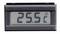 Digitalni termometar pokazuje '25,5°C'.