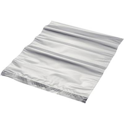 Prozirna, pravokutna plastična vrećica leži ravno na nekoj površini. Ima skošene rubove i horizontalne linije savijanja.