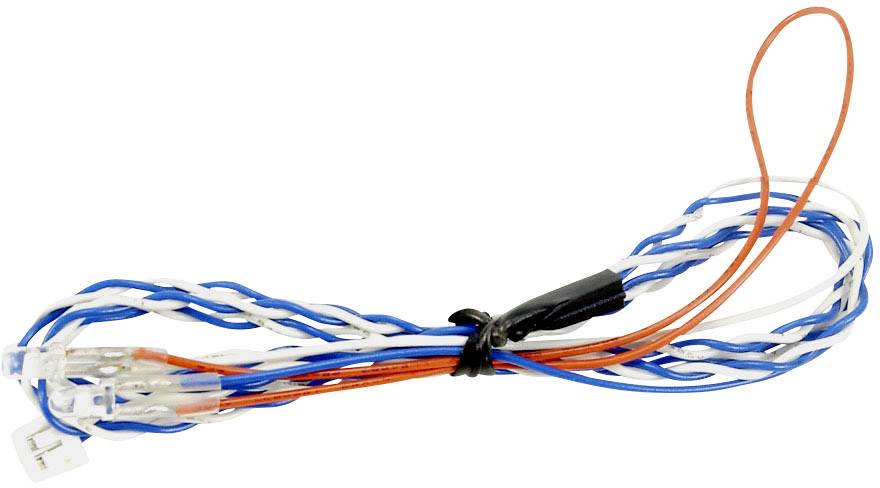 Višebojni uvrnuti električni kabeli sa utikačima, povezani kabelskim vezicama, na bijeloj pozadini.