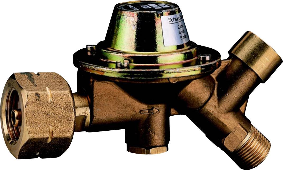 Metalni ventil s tri priključka i regulatorom tlaka. Regulator ima mjernu skalu na vrhu za podešavanje tlaka.