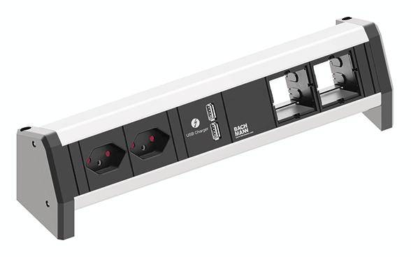 Bijela stolna utičnica s dvije električne utičnice, dva USB priključka i dva mrežna priključka, ugrađena u crni okvir.