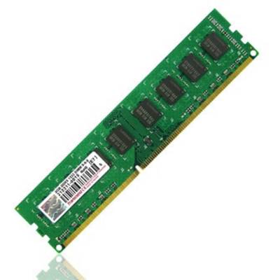 Zeleni RAM memorijski stick s više crnih čipova i zlatnim kontaktnim trakom.