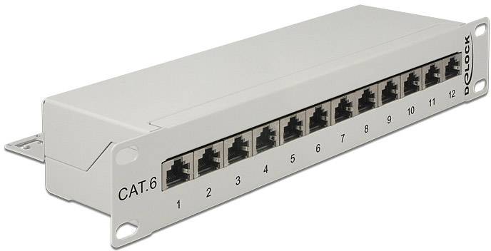CAT.6 patch panel s 12 numeriranih Ethernet priključaka za organizaciju kabela i mogućnost mrežnog povezivanja.