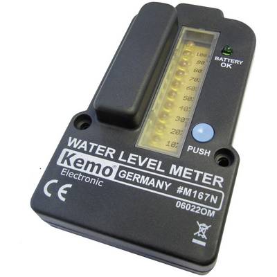 Mjerač razine vode s indikatorom, gumbom i LED indikatorom baterije. Označen kao 'Water Level Meter', proizveden od Kemo Germany.