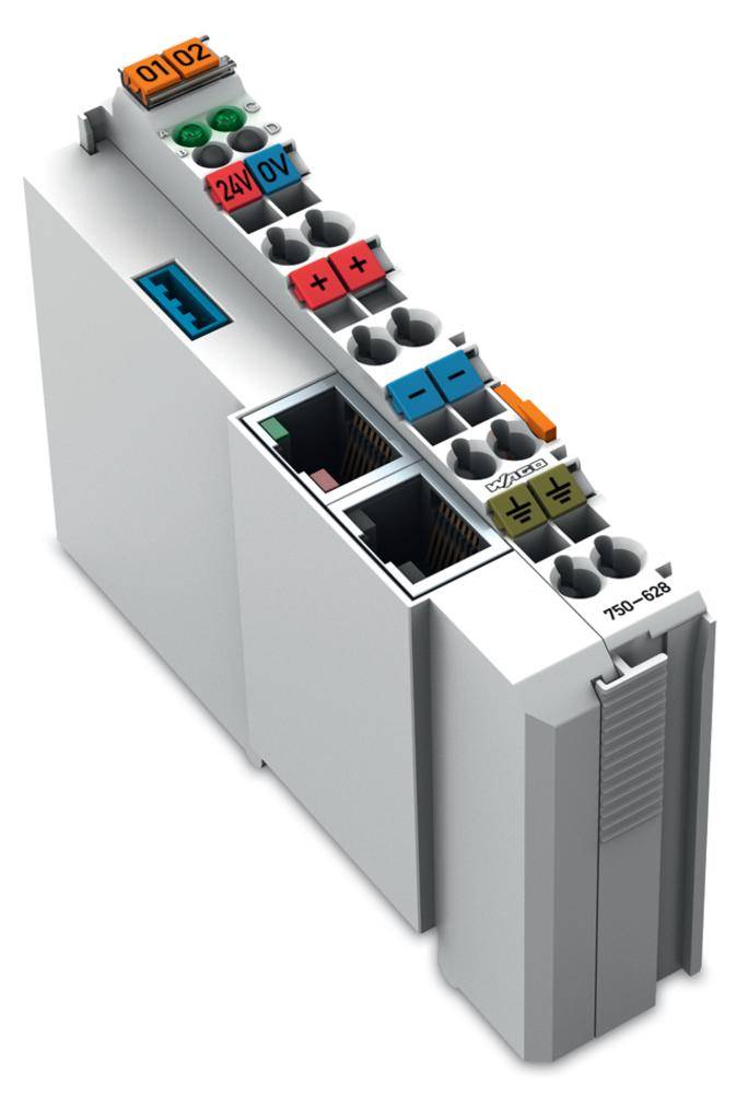 Elektronički modul s više priključaka, obojenih radi razlikovanja različitih napona. Pogodan za upravljanje i distribuciju električnih signala.