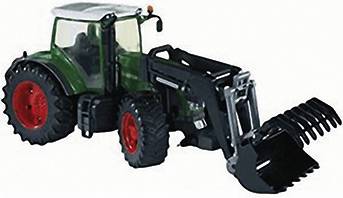 Igračka traktor zelene karoserije i crvenih kotača, opremljen prednjim utovarivačem. Pogodan za djecu od 3 godine.