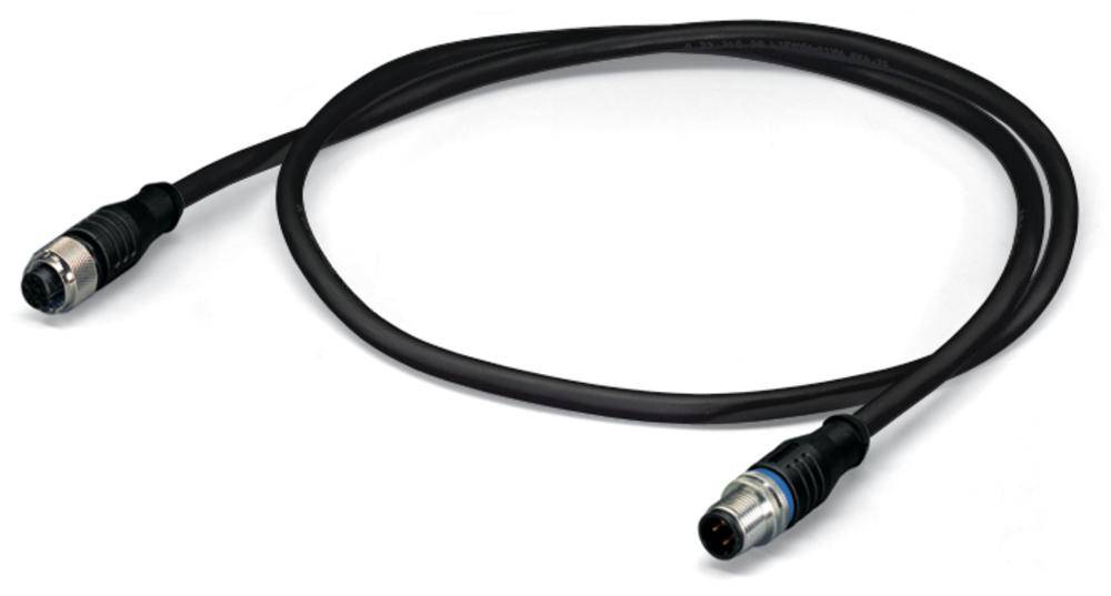 Crni priključni kabel sa utičnicama na oba kraja, pogodan za prijenos podataka ili napajanje elektroničkih uređaja.