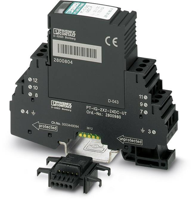 Elektronički uređaj tvrtke Phoenix Contact, model PT-IQ-2X2-24DC-UT, namijenjen uporabi u industrijskim upravljačkim sustavima.