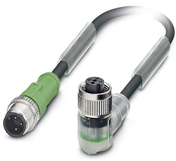 Pod kutom savijeni crni M12 kabel s zelenim metalnim utikačima na oba kraja, korišten za automatizacijske povezivosti.