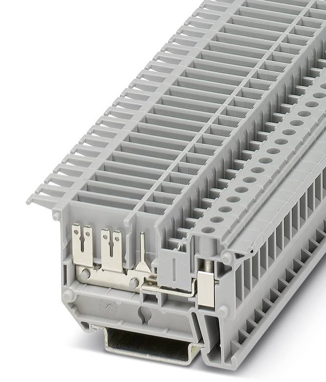 Sivi razvodnik za električne spojeve s nizovima okomitih priključnih mjesta, pogodan za industrijske primjene.