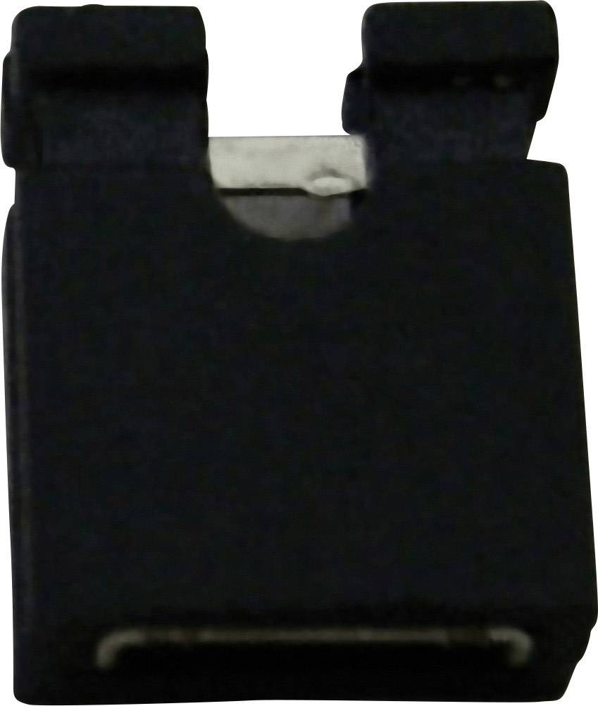Crni USB priključak, fotografiran odozgo.