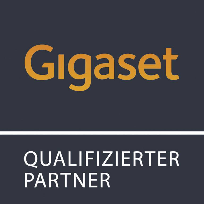 Na tamnosivoj pozadini piše 'Gigaset' narančastom bojom. Ispod toga, bijelim slovima, tekst glasi 'KVALIFICIRANI PARTNER'.