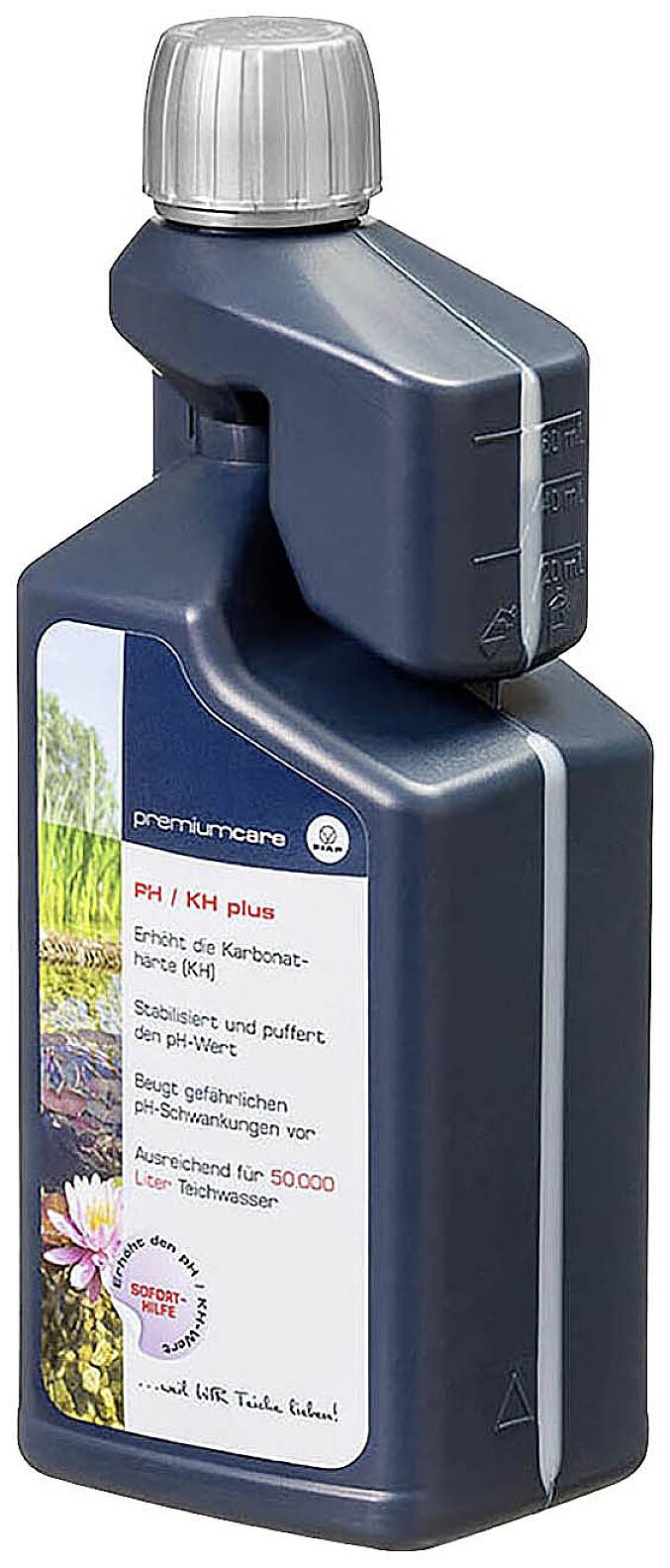 Sötét műanyag palack pH-/KH-Plus felirattal. Tartalma stabilizálja és pufferolja a pH-értéket, elegendő 50.000 liter tóvíz kezeléséhez.