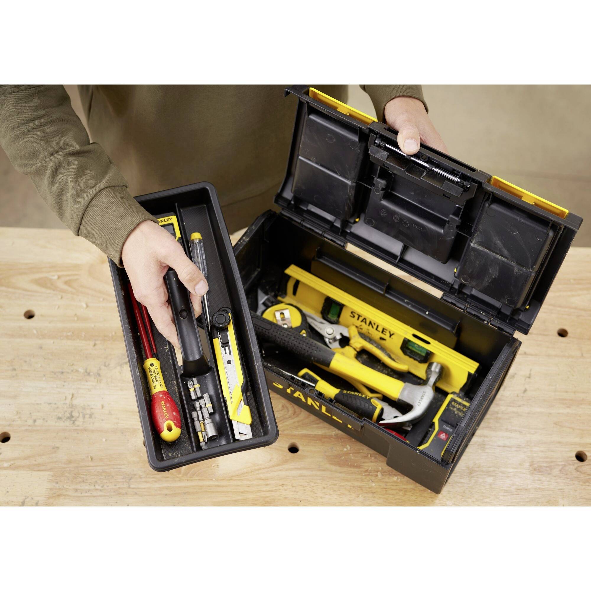 STANLEY 1-79-216 1-79-216 Boîte à outils plastique noir, jaune — Photo 3 sur 4