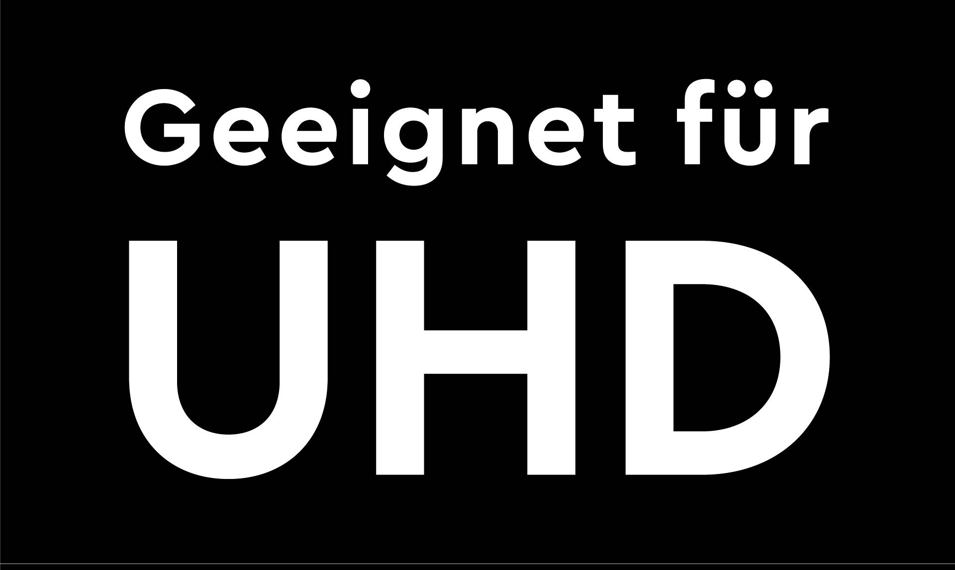 'Alkalmas UHD-re' nagy, fehér betűkkel fekete háttéren.