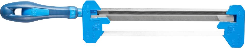 Kék reszelő ergonomikus markolattal, rögzítve egy tartóban, amelyet élek vagy felületek csiszolásához használnak.