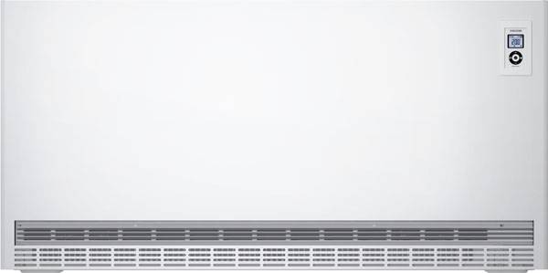 Fehér elektromos fűtőtest rögzítve egy falon digitális vezérlőgombokkal a jobb oldalán. Szellőzőnyílások lent.