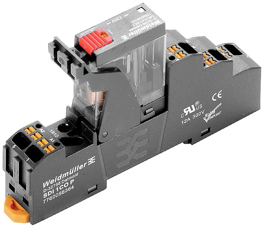 Weidmüller relé, DRI16 modell, 12A, 300V. Ipari vezérlési alkalmazáshoz használt elektromos csatlakozásokat mutat.