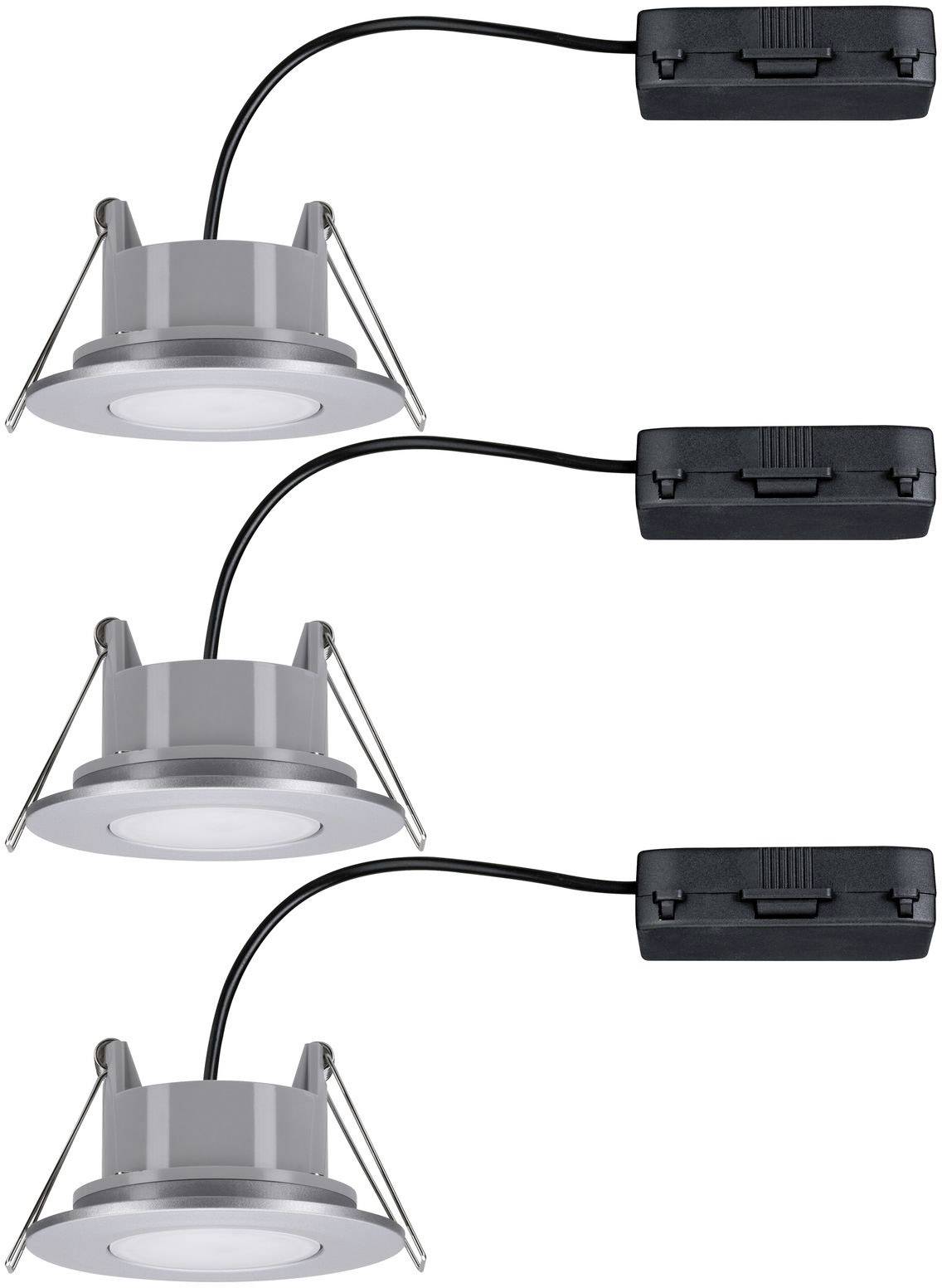 Három kerek LED-beépíthető spotlámpa, egyenként fekete kábel-csatlakozóval és rögzítőrugókkal. Ideális mennyezetre szereléshez.
