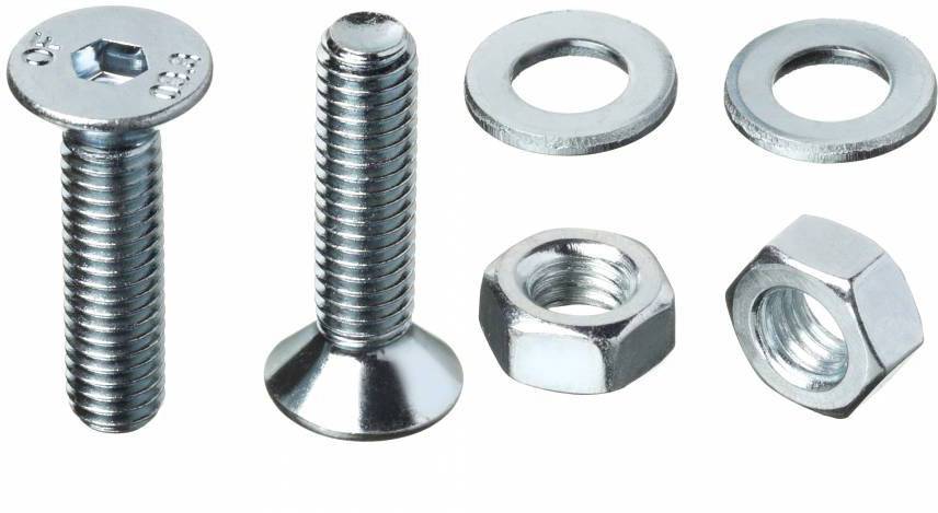 Csavar készlet, amely áll egy süllyesztett fejű és egy lapos fejű csavarból, két alátétből és két anyából, mindegyik fémből.