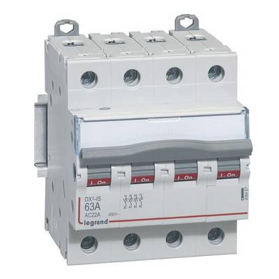 Egy négypólusú teljesítménymegszakító, Legrand DX3-IS típusú, 63A AC22A, 400V, kerül bemutatásra.