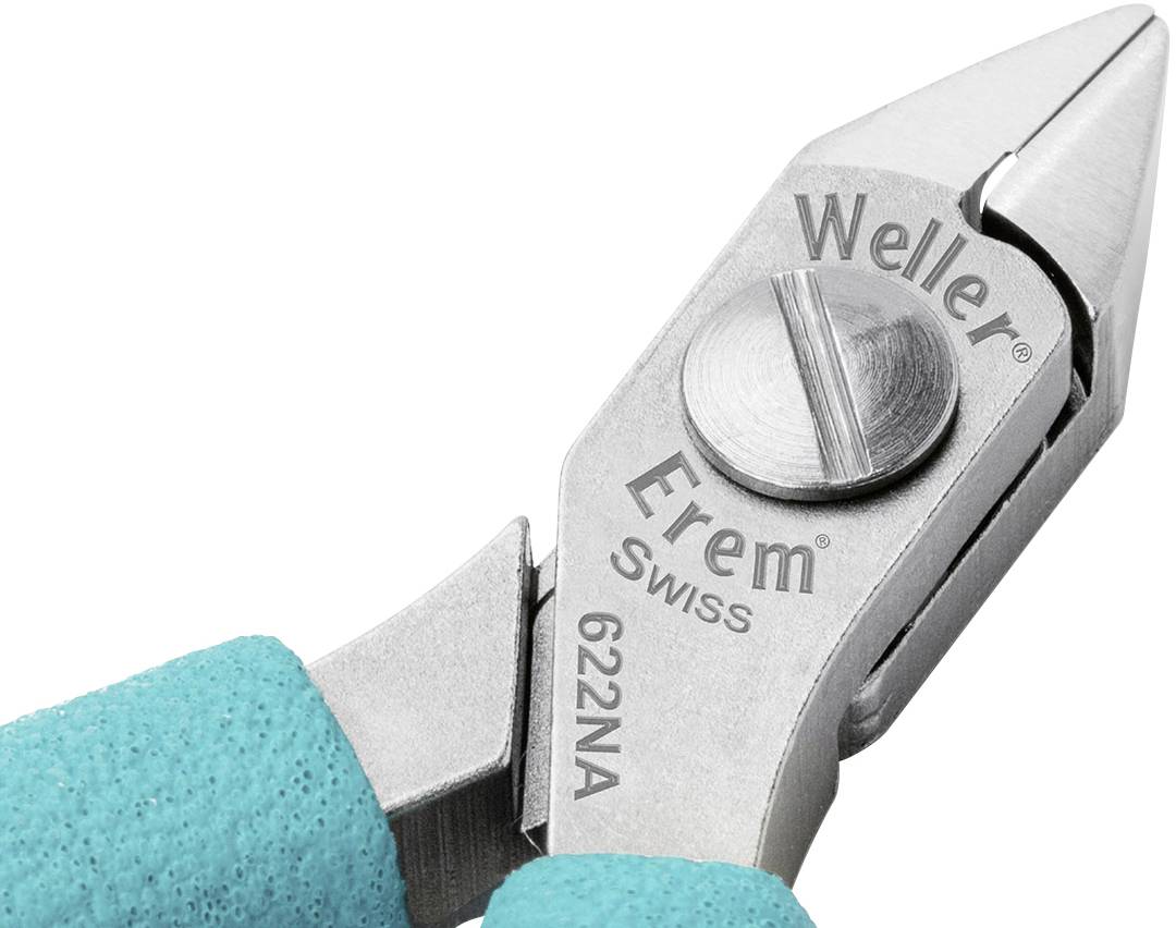 Türkizkék markolatú ezüst csipesz, amelyen a 'Weller Erem Swiss 622NA' felirat szerepel.