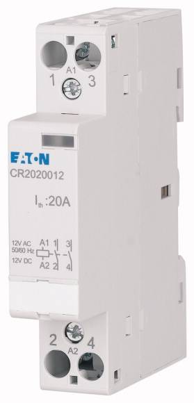 Egy fehér elektromos kontaktor 'EATON CR2020012' felirattal, 12V AC/DC, 20A terhelhetőséggel.