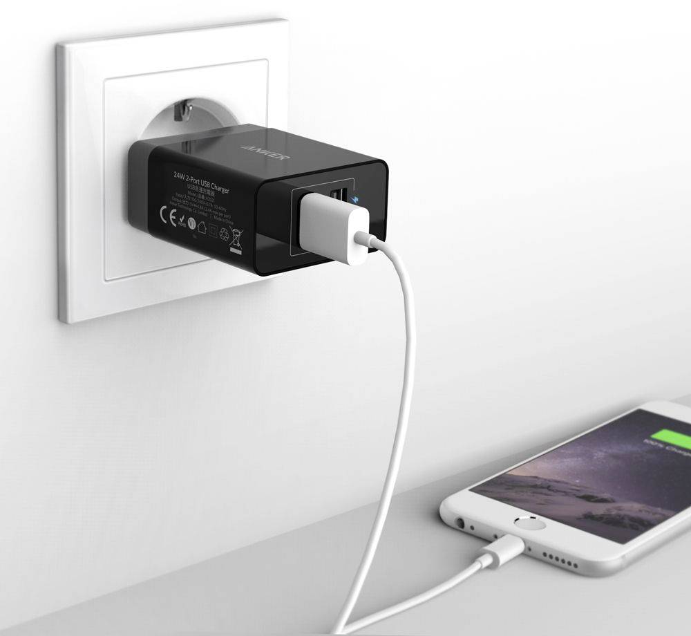 Anker PowerIQ 2port USB-s töltőkészülék 24 W USB PoweriQ Fekete Aljzat dugó Gyorstöltő-1