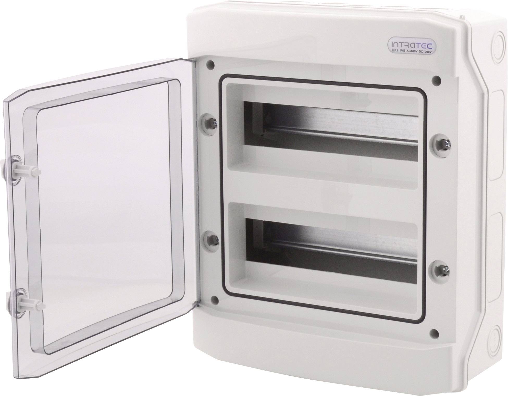 Egy fehér elosztószekrény nyitott, átlátszó ajtaja két üres sínpárt mutat elektromos komponensek számára.