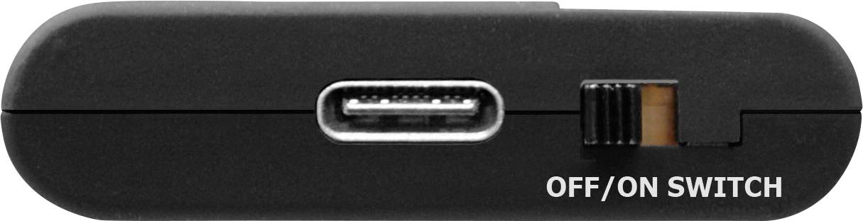 Egy fekete eszköz, közepén egy USB-C csatlakozóval és a jobb oldalán egy kapcsolóval, amelyen 'KI/BE KAPCSOLÓ' felirat szerepel.