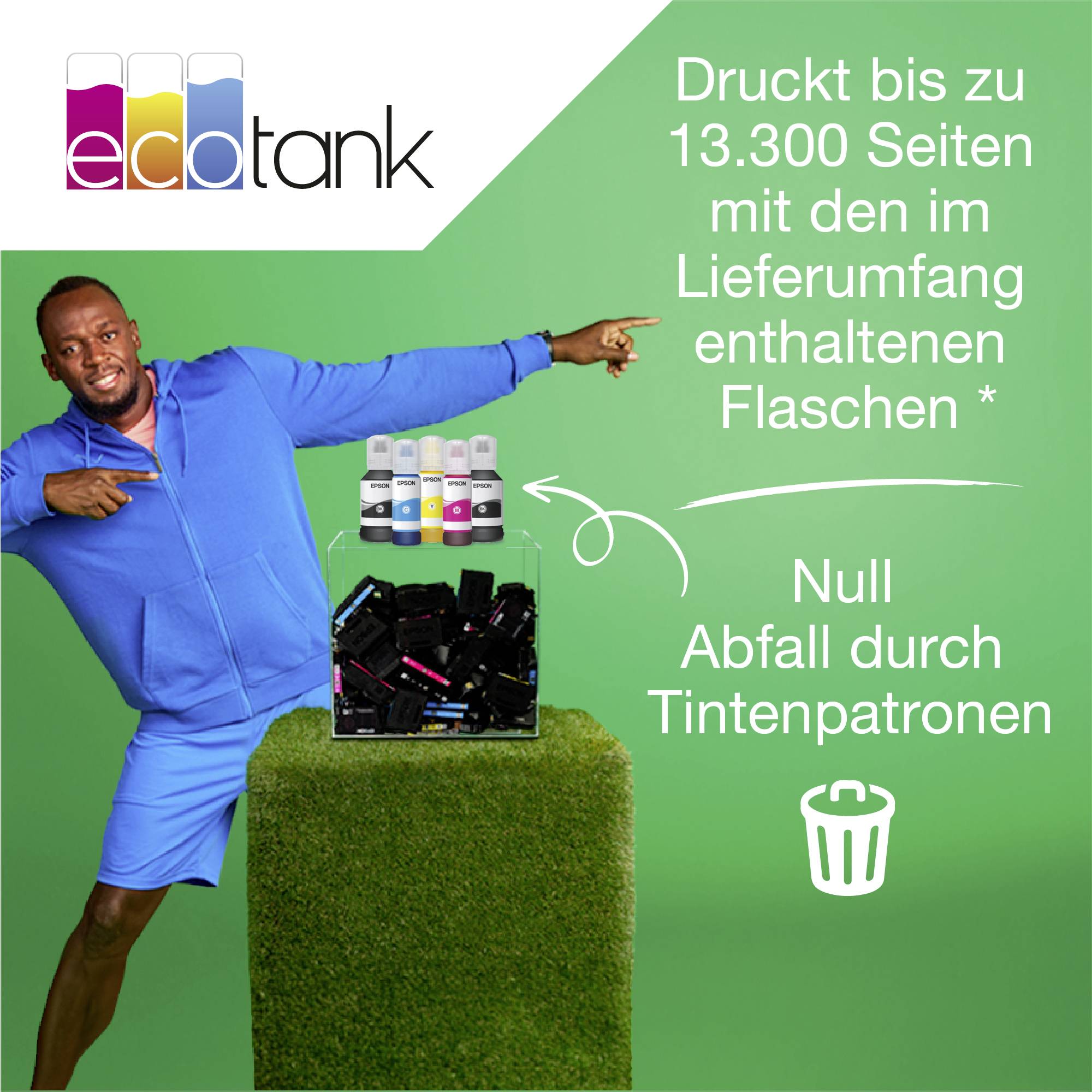 Kék ruhás személy mutat Ecotank-nyomtatópatronokra, a szöveg: 'Akár 13.300 oldalt nyomtat'; környezetbarát a tintatartályok használatával.