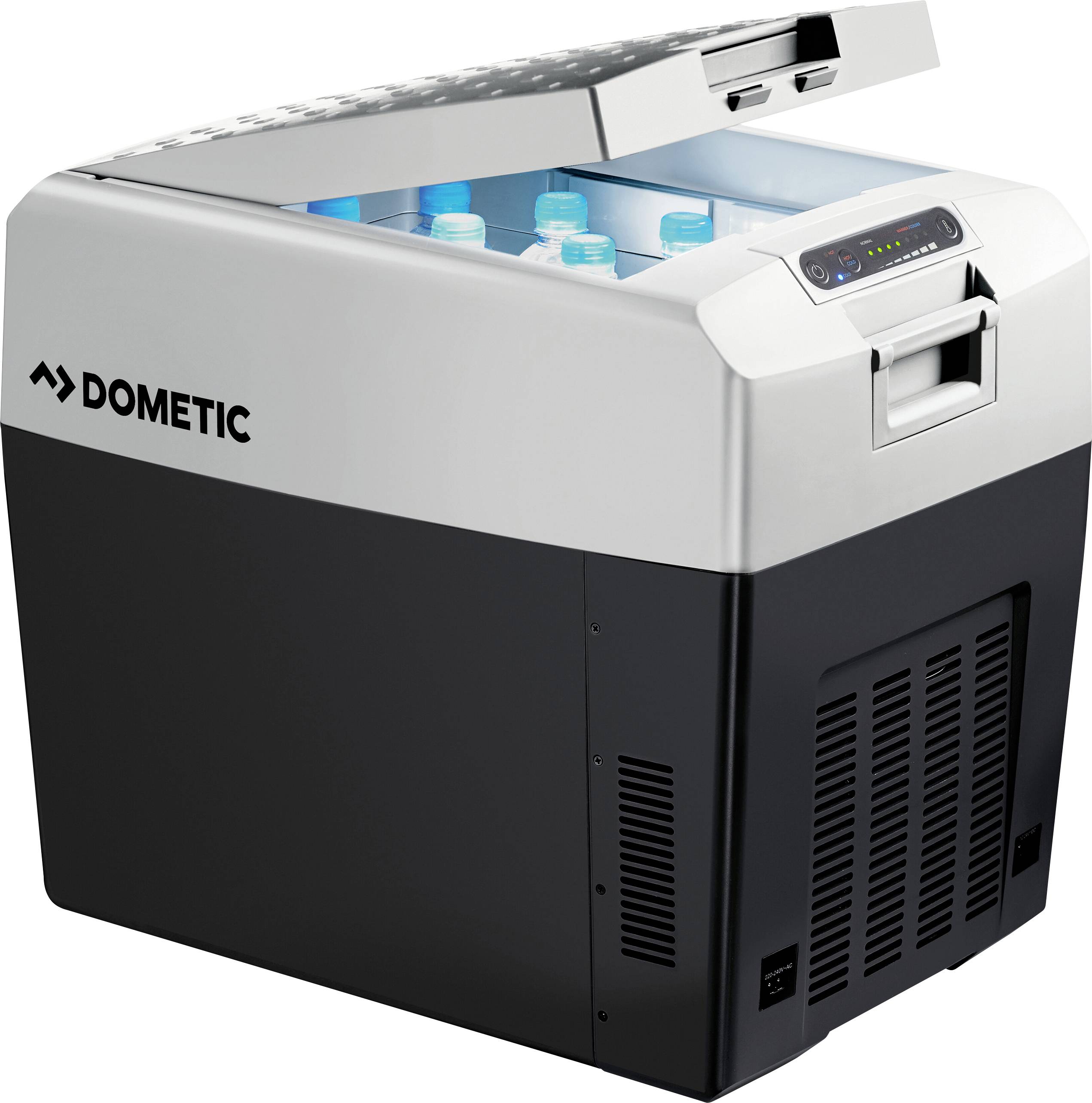Egy nyitott, hordozható Dometic hűtőtáska, amelynek belsejében több vízpalack található.